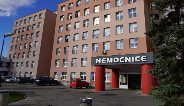 Vánoce v Olomouckém kraji. Jak bude jezdit MHD, kam pro léky, na pohotovost nebo k zubaři?