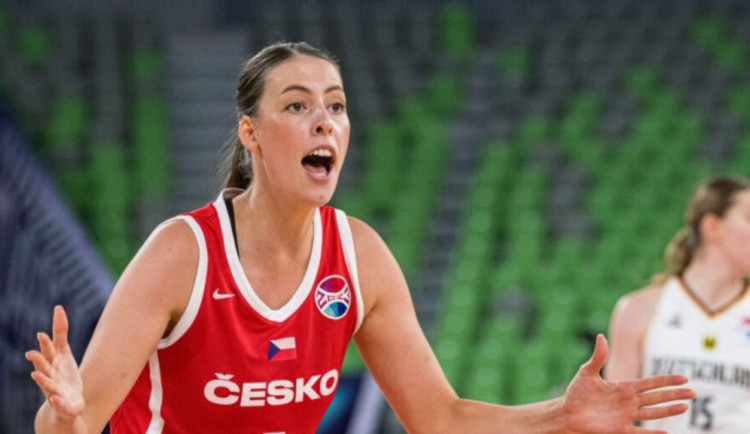 K basketbalistkám Žabin se vrací reprezentační pivotka Stoupalová