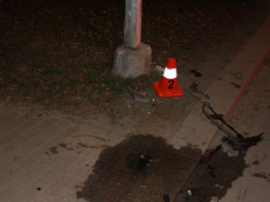 Řidič z Přerova byl tak opilý, že ani nezvládl dechovou zkoušku. Naboural sloup