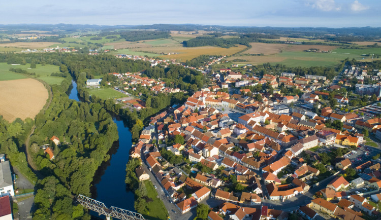 Horažďovice a Kašperské Hory se utkají o titul Historické město roku v krajském kole
