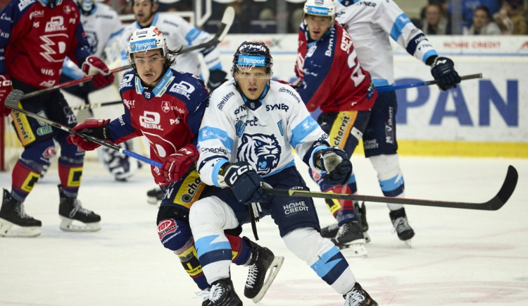 Jel bych i jako náhradník a nosil bágly, říká k nominaci na olympiádu Tygr Šimek