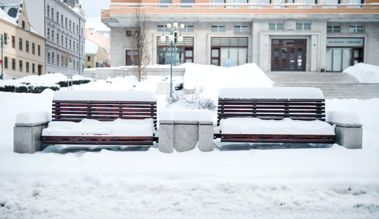 Zima v Jablonci stála už deset milionů. Údržbu komplikují i lidé