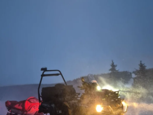 Dva kolapsy na horách. Záchranáři v Jeseníkách zasahovali u běžkaře a hosta restaurace