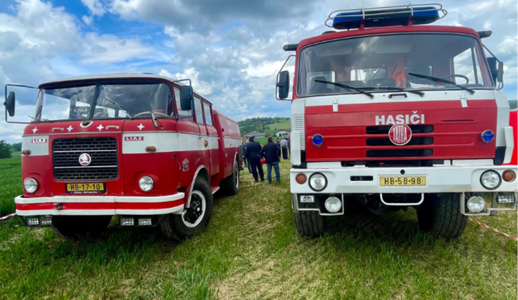 Dobrovolní hasiči dostanou šestkrát více peněz na cisternové stříkačky