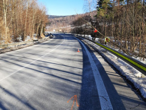 Já za to nemůžu. Kamion narazil do vyvráceného stromu, který byl vidět na sto metrů