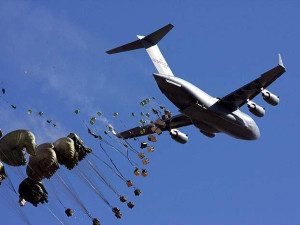 GLOSA: Speciální jednotka z Prostějova je hrází proti zlu, píše historik k návštěvě prezidenta