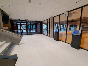 Stylová stavba pro budoucí zdravotníky v Olomouci je hotová. Názory na design se různí