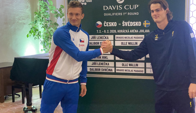 VIDEO: Zima a hokejová tradice. Švédští tenisté se v Jihlavě cítí jako doma