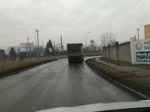 FOTOGALERIE: 50 dní před a po. Přerovem po otevření D1 dvakrát rychleji a bez kamionů