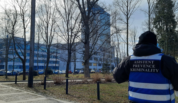 Asistenti prevence kriminality fungují v Jablonci přes 10 let, město žádá o dotace