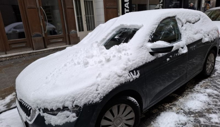 Policisté varují před tankisty na silnicích, bezohlednost stojí zdraví i tisíce korun