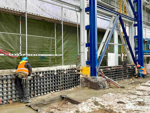 V Olomouci se rozrůstá obří hala pro vlakovou flotilu. Vyjde na 400 milionů