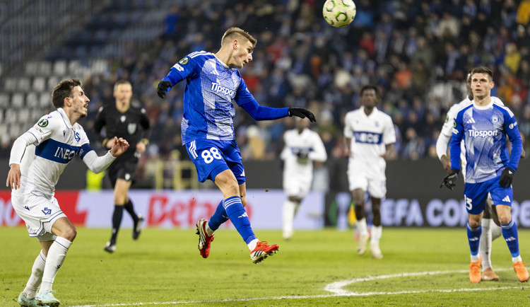 Péter Baráth v utkání proti Lausanne