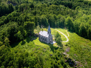FOTOGALERIE: Jesenicko z ptačí perspektivy, nová kniha přináší letecké snímky. Podívejte se