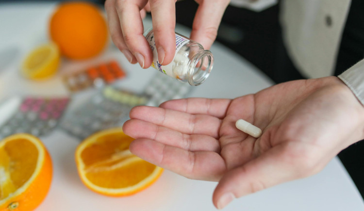 Počet lidí s nemocemi dýchacích cest na Vysočině stoupá šestý týden v řadě