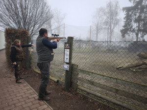 Parohy musely pryč. Jelen sika ze zoo Hluboká míří za novým stádem do Olomouce
