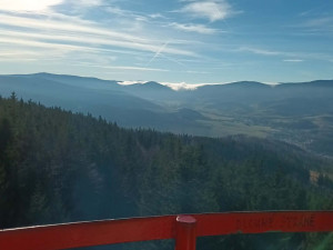 TIP NA VÝLET: Úchvatné vyhlídky nad Jeseníkem. Čertovy kameny, rozhledna Zlatý chlum a Křížový vrch