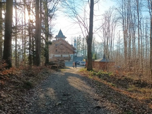 TIP NA VÝLET: Úchvatné vyhlídky nad Jeseníkem. Čertovy kameny, rozhledna Zlatý chlum a Křížový vrch