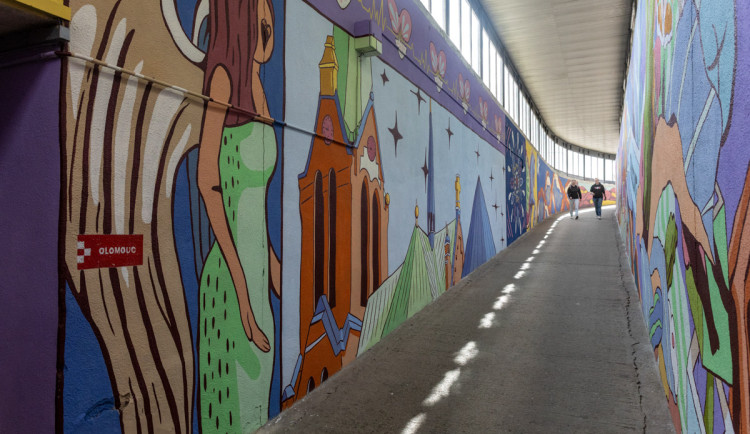 Výtvarnou proměnou prošel loni podchod pod Foerstrovou ulicí u Fakultní nemocnice Olomouc