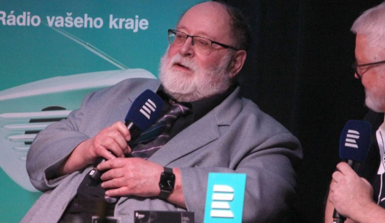 Jan Sulovský na slavnostním výročním večeru Českého rozhlasu Olomouc v roce 2024.