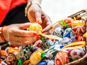 V centru Olomouce začíná Velikonoční jarmark. Nabídne  řemesla, dílničky i prohlídky zajímavých míst