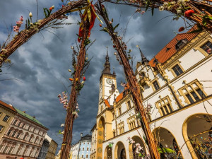 V centru Olomouce začíná Velikonoční jarmark. Nabídne  řemesla, dílničky i prohlídky zajímavých míst