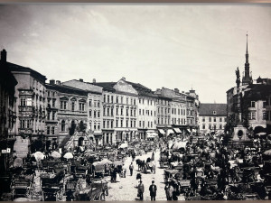 Střípky z historie. Olomoucké tvarůžky si letos připomínají 150 let od zahájení výroby v Lošticích