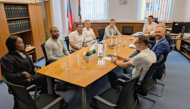 Prodat klub, nebo přijít o stadion. Majitelka Dynama se musí rozhodnout do půlnoci