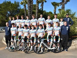 Snový začátek sezony. Nadějní cyklisté z Hané excelovali v závodech Českého poháru