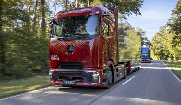 Daimler Truck může v Chebu výrobou nákladních aut nastartovat rozvoj celého regionu