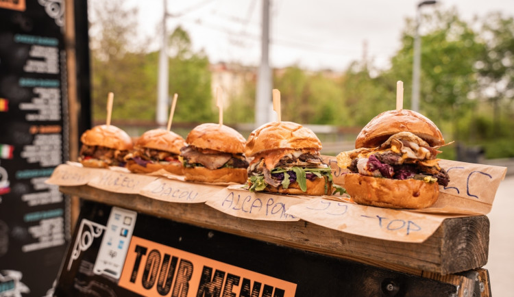 Burger street festival v Šantovce představí miniburgery i soutěžní battle