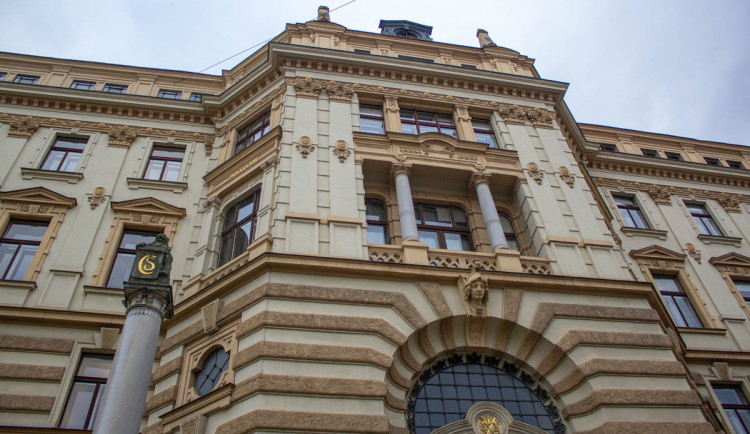 Mladík chtěl zapálit synagogu v Brně. Za pokus o terorismus si odsedí sedm let