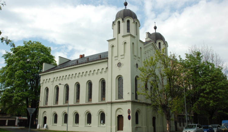 DRBNA HISTORIČKA: Krnovská synagoga jako jedna z mála přežila řádění nacistů
