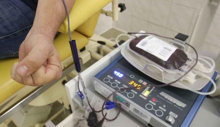 Hlavní město ocení stovky dobrovolných dárců krve ročním jízdným zdarma