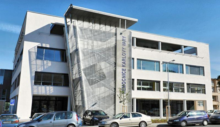 Dětskou jednotku intenzivní péče v karlovarské nemocnici čeká rekonstrukce za 30 milionů