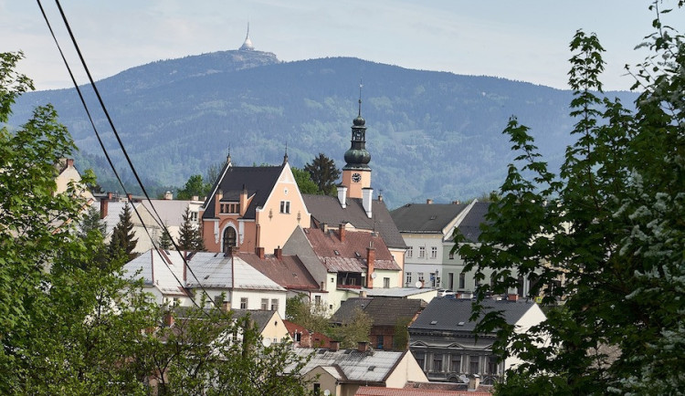 Český Dub chystá druhé kolo prodeje stavebních parcel, podmínky nezměnil
