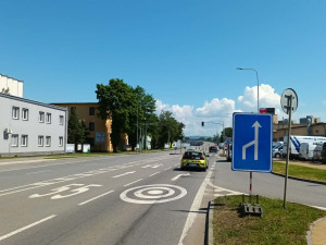Výpadovka z Přerova se otevřela, ale jen na týden. Město ani řidiči postup prací nechápou