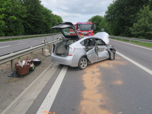 Řidič Dodge rozstřelil na křižovatce v Mohelnici Toyotu, nedal přednost. Škoda je téměř milion