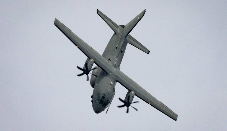 Krize kolem Íránu uzavřela nejen Hormuzský průliv, ale i slavnou airshow