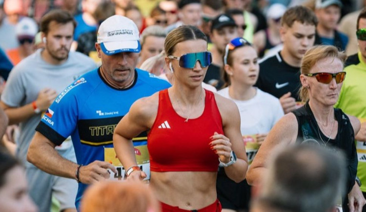 Půlmaraton dnes omezí dopravu v Olomouci. Do ulic vtrhne tisíce běžců a diváků