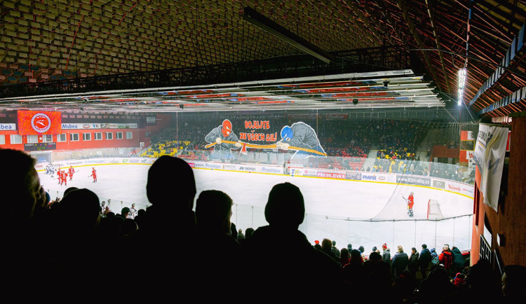 Prostějov řeší kauzu dvou hokejových klubů. Radnice kritizuje bezpečnostní opatření na stadionu