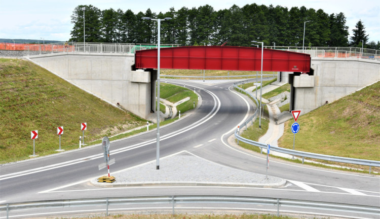 Stavba druhé etapy jižní tangenty na Českobudějovicku by mohla začít za rok