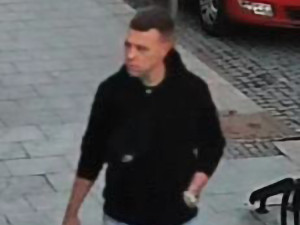 Bezdůvodné napadení chlapce v Přerově. Policisté žádají o pomoc veřejnost