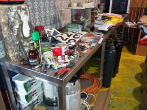 Inspektoři zavřeli oblíbené občerstvení v kempu Žralok na Plumlově. Kvůli hlodavcům a úklidu