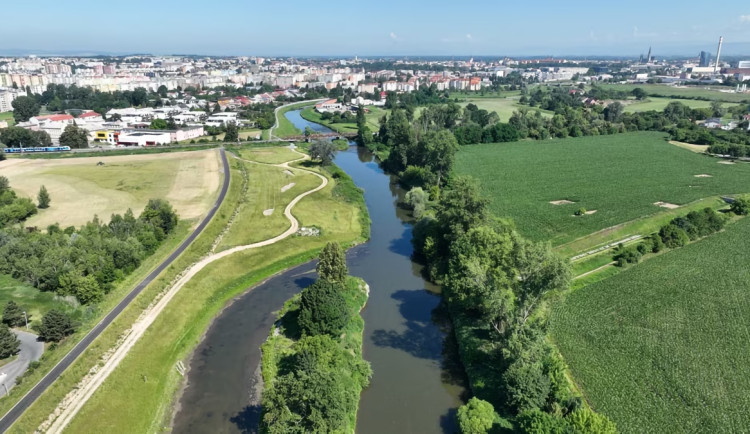 Protipovodňovými úpravami prošla řeka Morava v oblasti olomoucké části Nové Sady