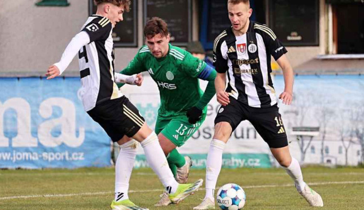 Béčko Dynama odstoupilo z 4. ligy. Klub dostane pokutu půl milionu korun