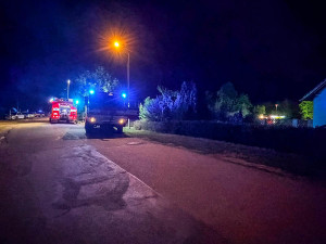 Plameny zdevastovaly chatku na Hranicku. Uvnitř zemřel člověk
