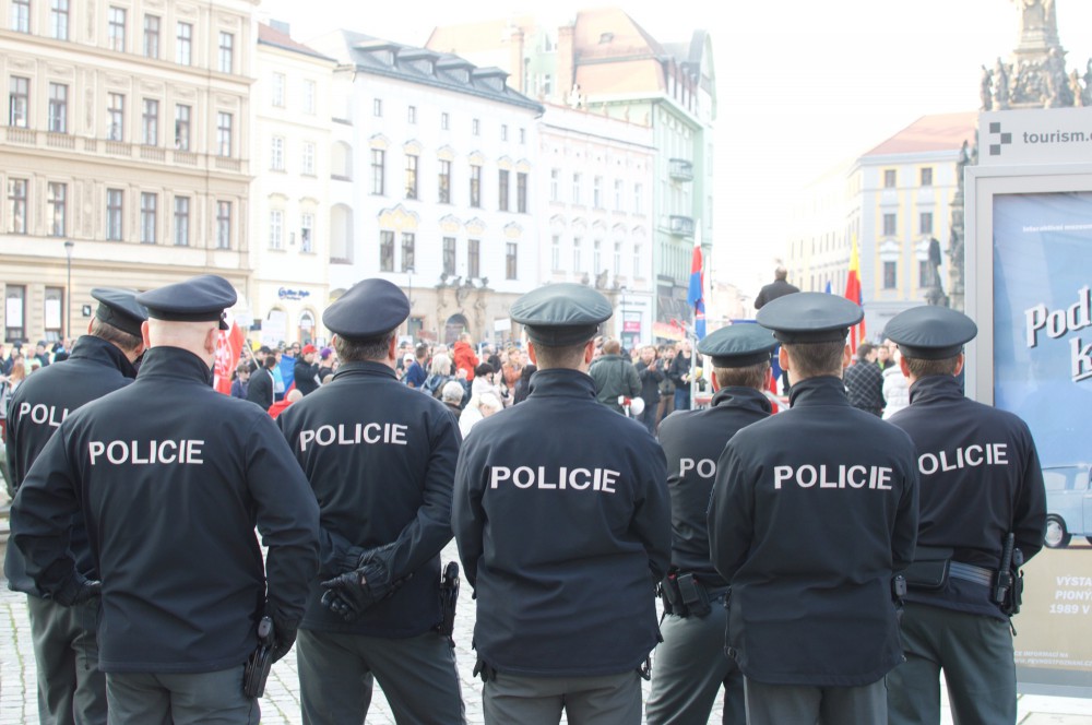 Demonstrace na Horním náměstí