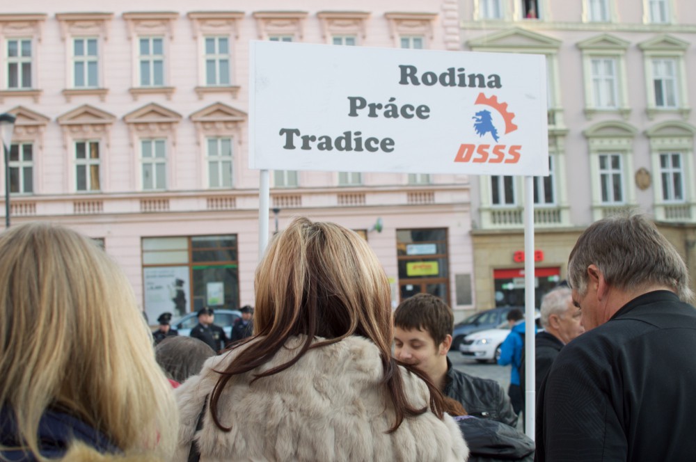 Demonstrace na Horním náměstí