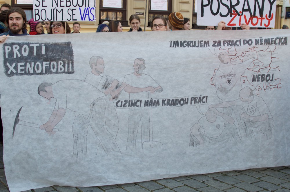 Demonstrace na Horním náměstí